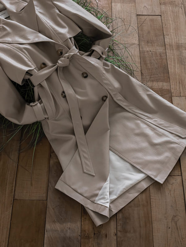 Paper Moon - Korean Women Fashion - #momslook - Oversize Leather Coat - 4