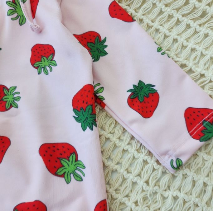 Party Kids - Korean Baby Fashion - #babyboutique - Strawberry Rashguard Hat Set - 5