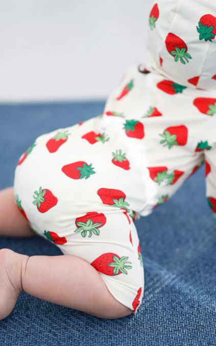 Party Kids - Korean Baby Fashion - #babyoninstagram - Strawberry Rashguard Hat Set - 12