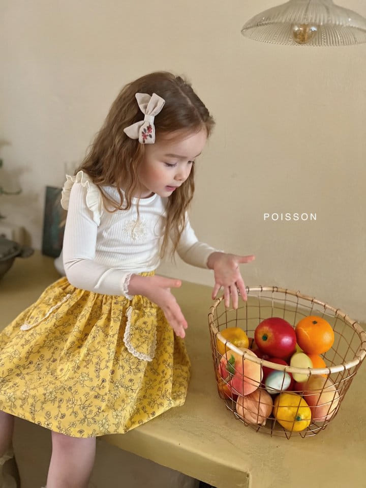 Poisson - Korean Children Fashion - #prettylittlegirls - Frill Embrodiery Tee - 2