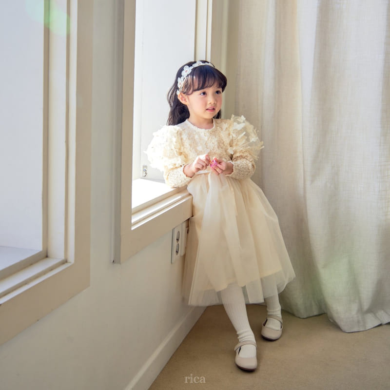 Rica - Korean Children Fashion - #kidsstore - Butter Flower One-piece - 10