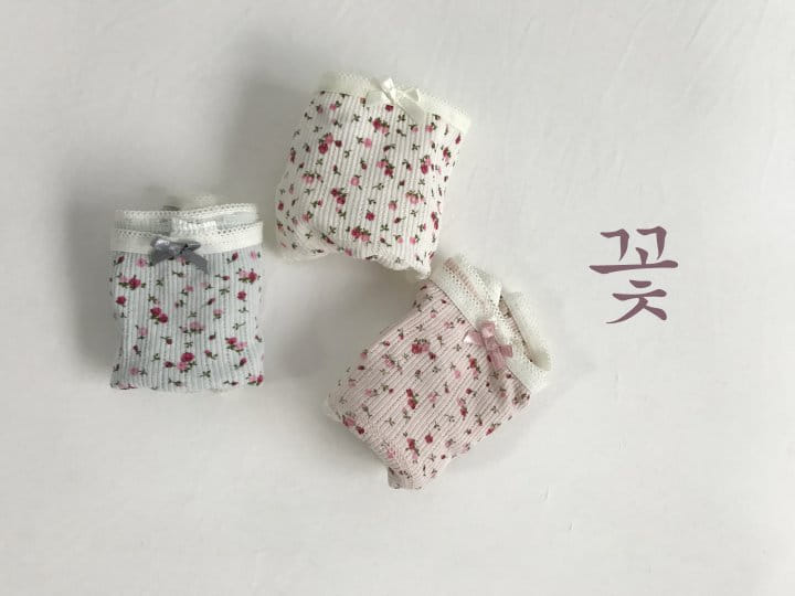 Yerooyena - Korean Children Fashion - #designkidswear - Lace Flower Flower Underpants - 2