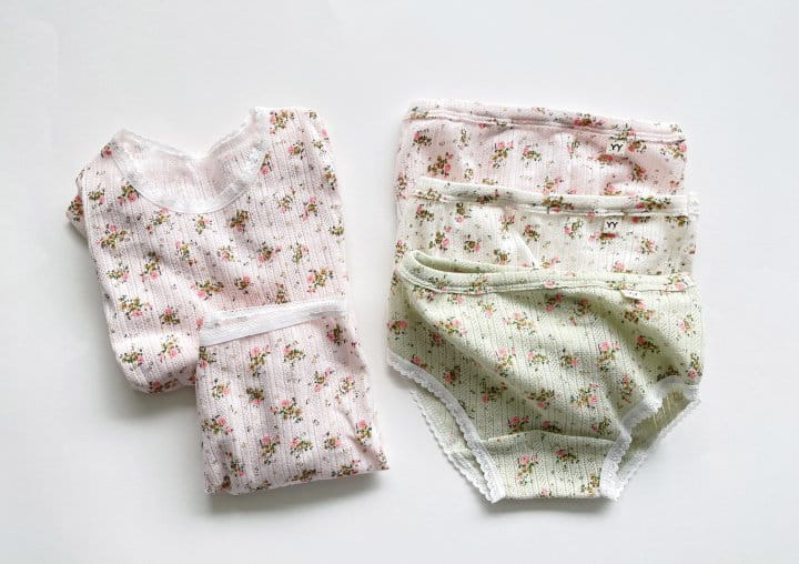 Yerooyena - Korean Children Fashion - #toddlerclothing - Gold Flower Girl Underpants - 11