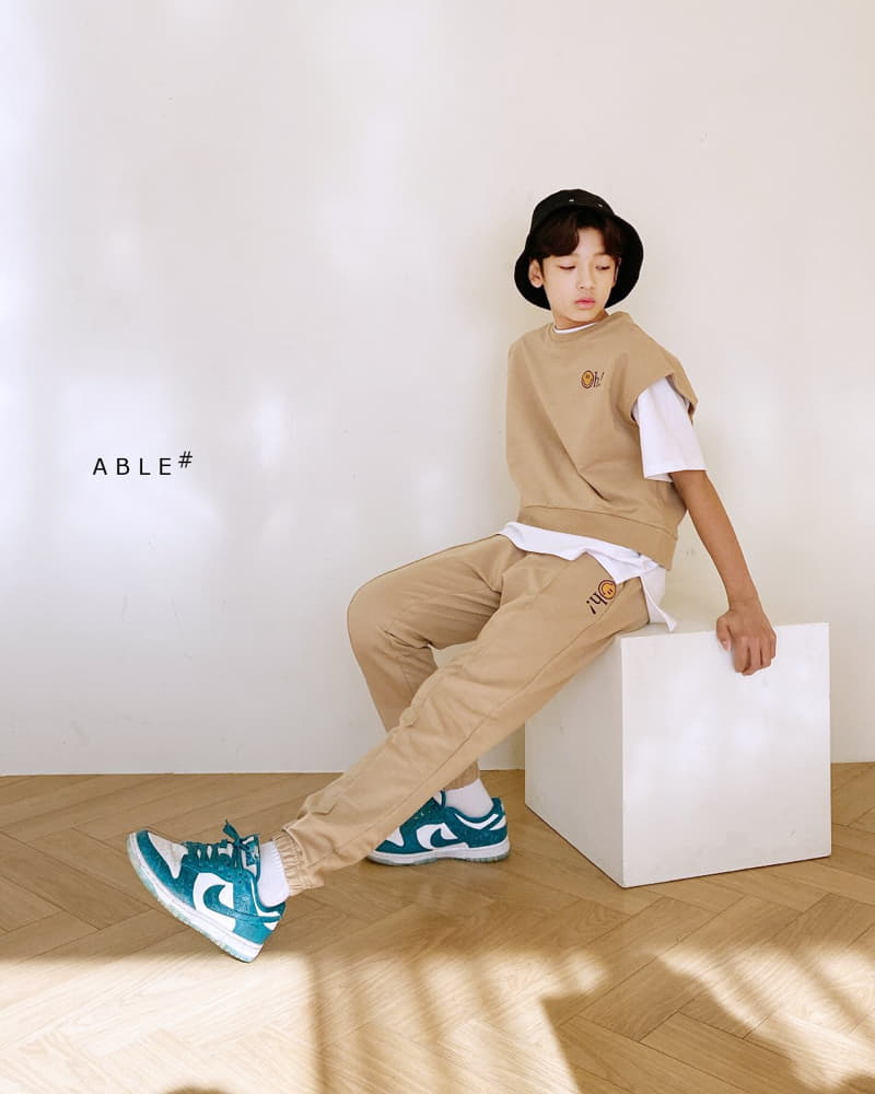 Able - Korean Children Fashion - #kidsshorts - Smile Trainning Pants - 3