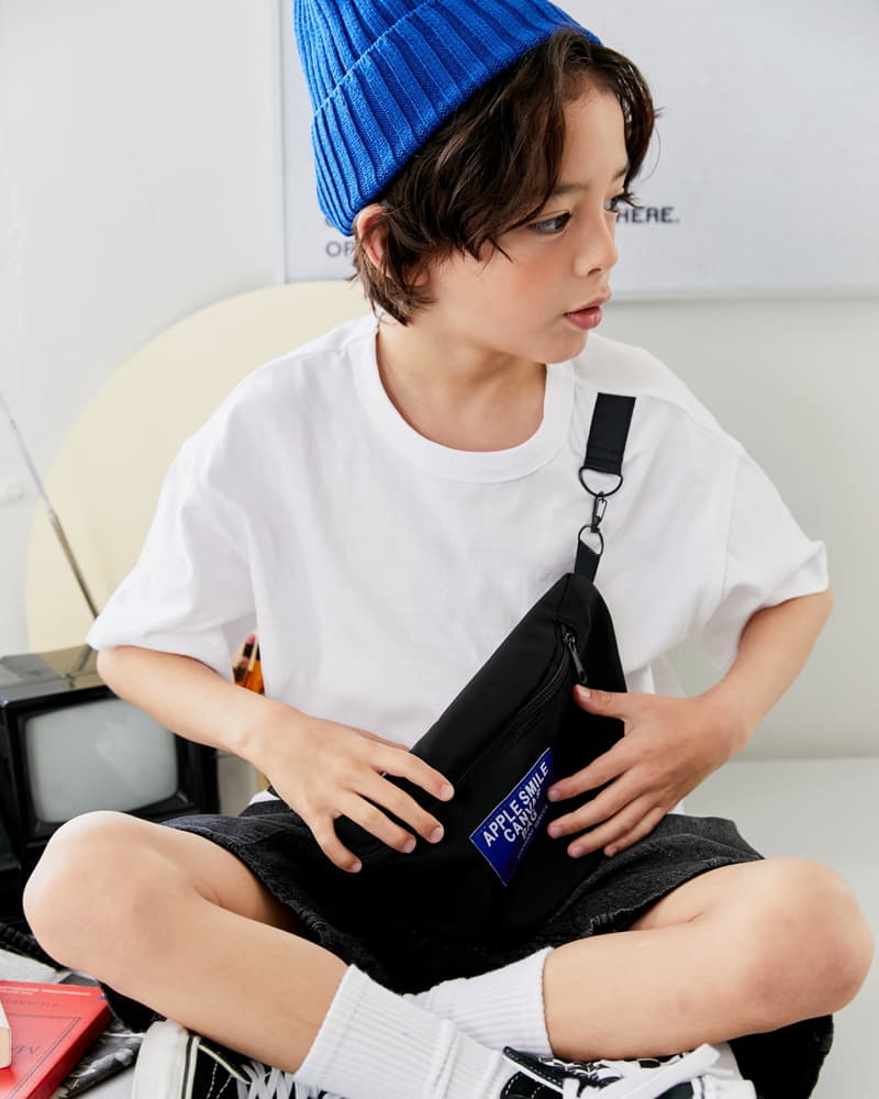Apple Smile - Korean Children Fashion - #toddlerclothing - Canvers Bag Tee - 4