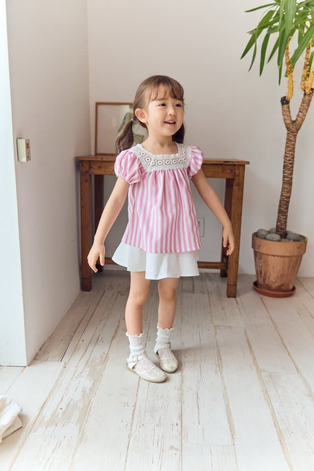 Coco Ribbon - Korean Children Fashion - #littlefashionista - Nelly Blouse - 2