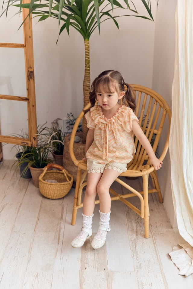 Coco Ribbon - Korean Children Fashion - #stylishchildhood - Wave Blouse - 3