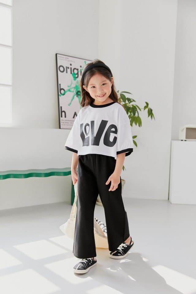 Dore Dore - Korean Children Fashion - #childofig - Love Color Crop Tee - 12