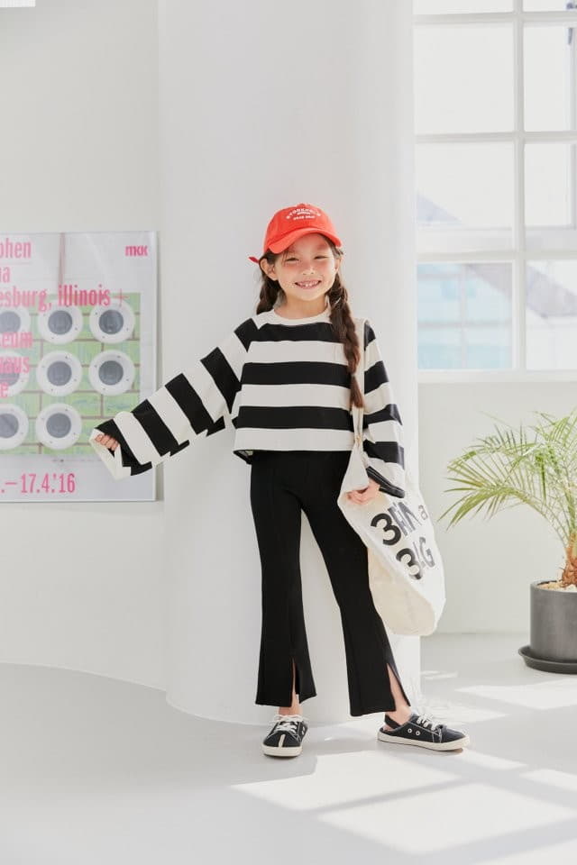Dore Dore - Korean Children Fashion - #prettylittlegirls - Stripes Crop Tee - 4