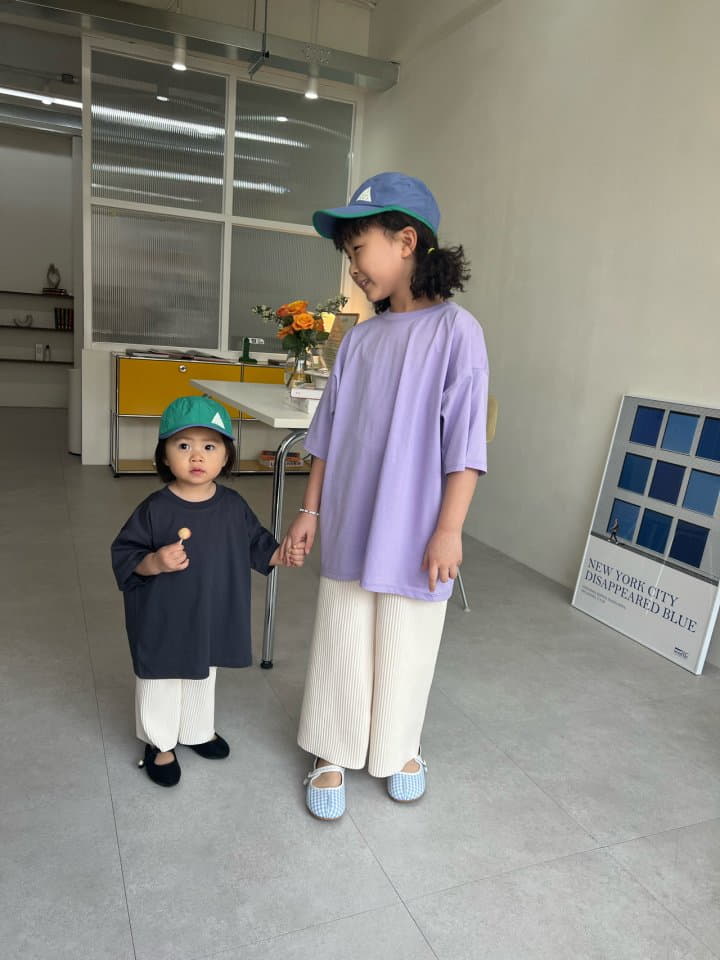 Fine Studio - Korean Children Fashion - #Kfashion4kids - Balance Tee with Mom