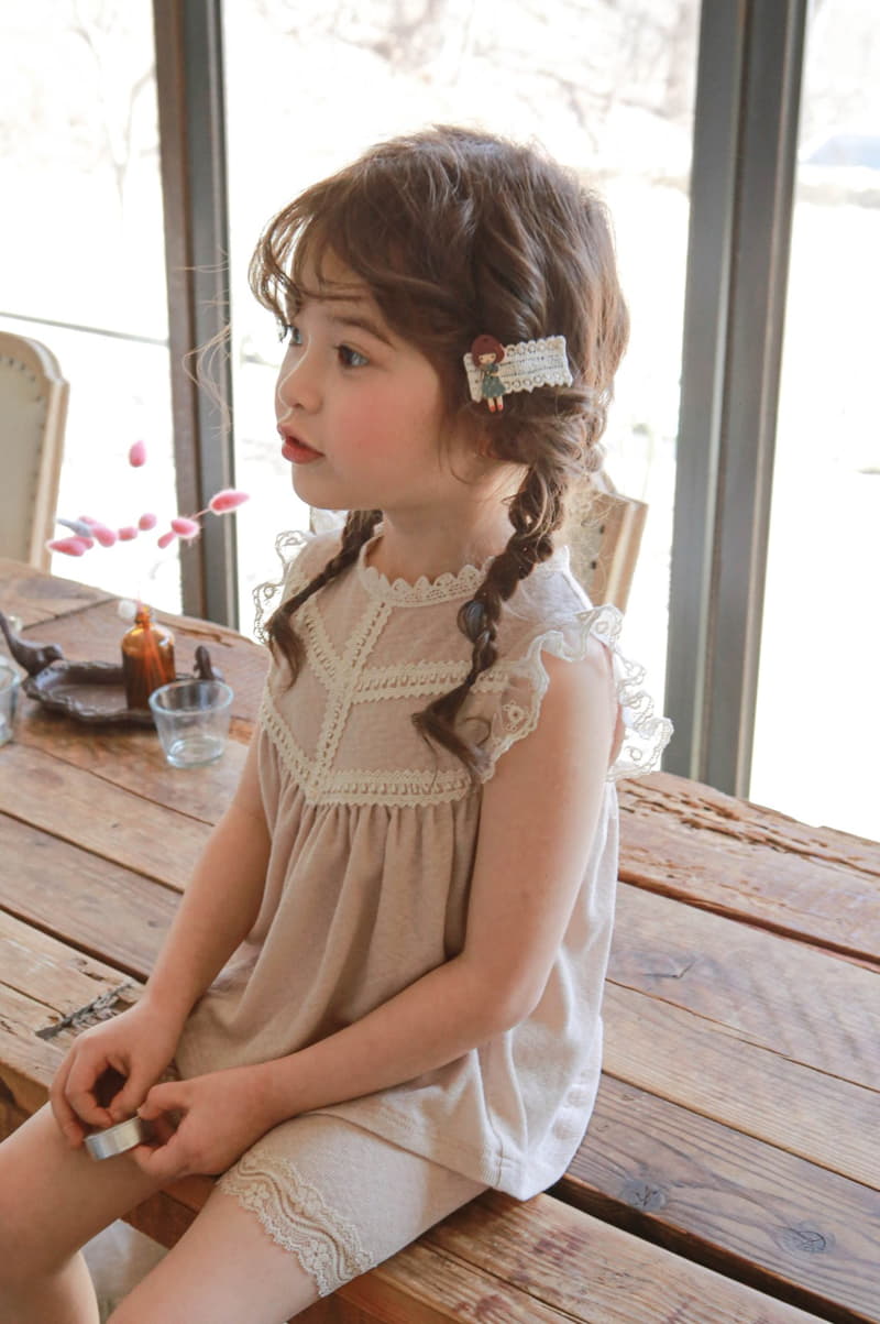 Flo - Korean Children Fashion - #magicofchildhood - Labom Tee