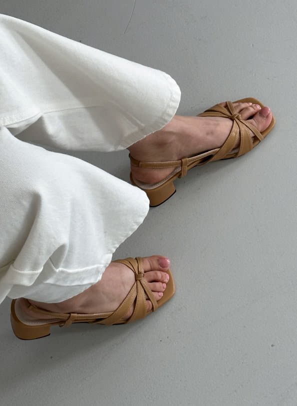 Golden Shoe - Korean Women Fashion - #momslook - mt1506 Sandals - 7