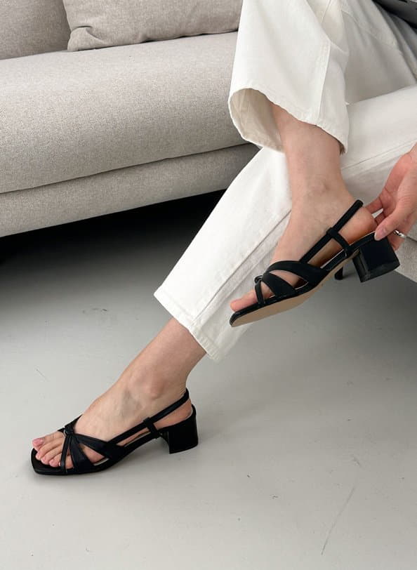 Golden Shoe - Korean Women Fashion - #romanticstyle - mt1506 Sandals - 3