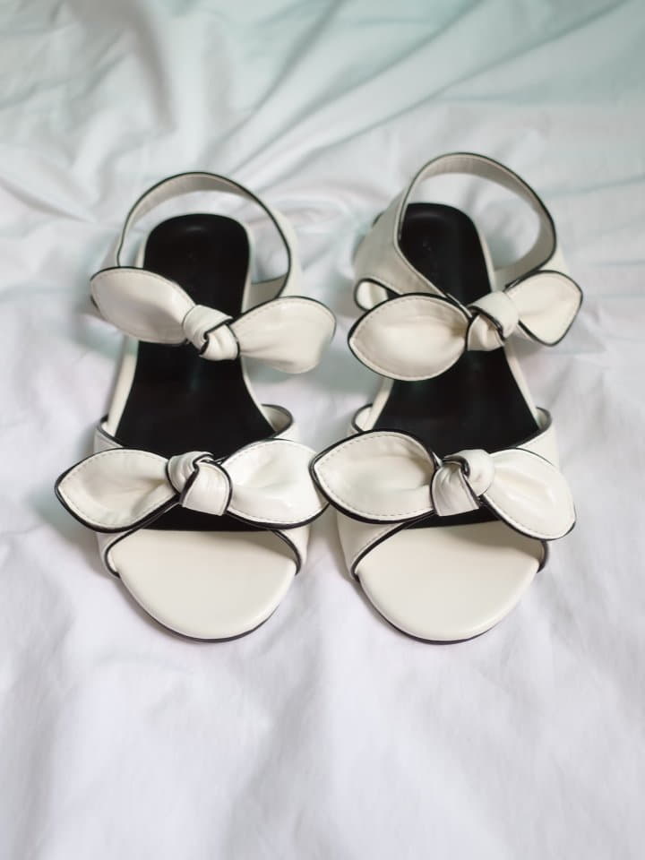 Golden Shoe - Korean Women Fashion - #womensfashion - hb2019 Sandals - 11