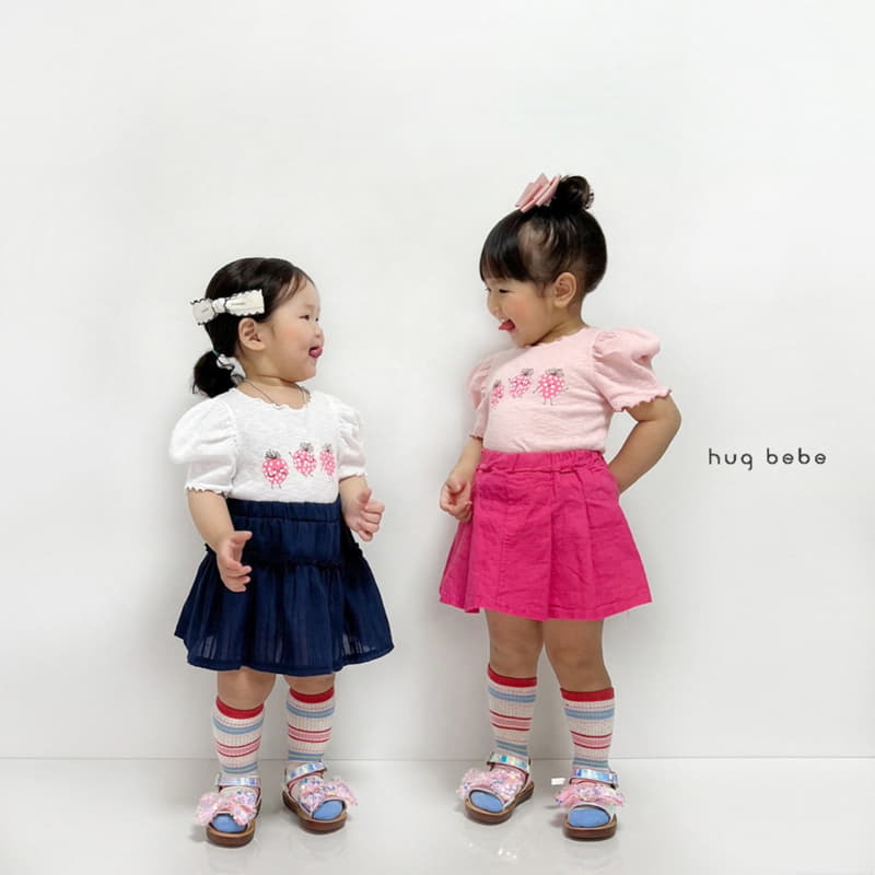 Hug Bebe - Korean Children Fashion - #magicofchildhood - Strawberry Puff Tee