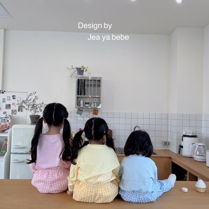 Jeaya & Mymi - Korean Children Fashion - #littlefashionista - Daisy Top Bottom Set - 3