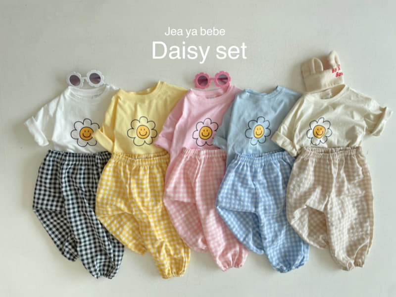 Jeaya & Mymi - Korean Children Fashion - #prettylittlegirls - Kid Daisy Top Bottom Set - 6