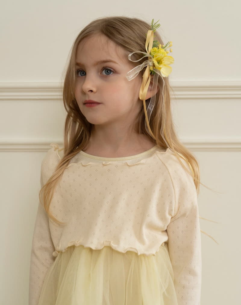 Le Bev - Korean Children Fashion - #kidsstore - Yellow Flower Hairpin - 2