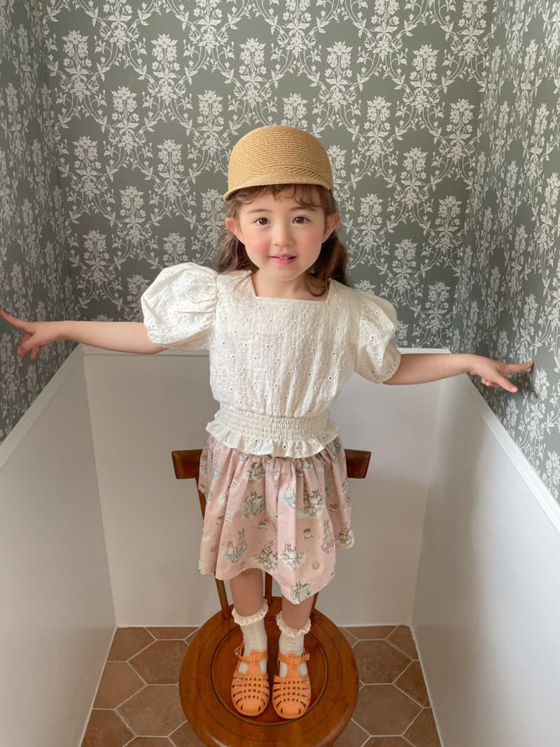 Momo Ann - Korean Children Fashion - #kidsstore - Smocked Blouse - 2