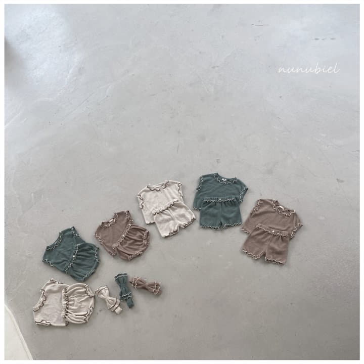 Nunubiel - Korean Baby Fashion - #babyoutfit - Baby Cockscomb Top Bottom Set - 3
