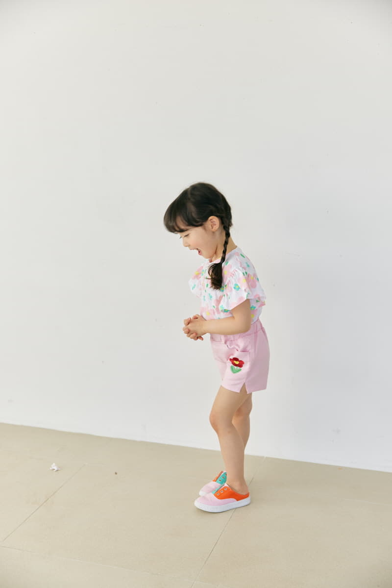 Orange Mom - Korean Children Fashion - #Kfashion4kids - Flower Embrodiery Shorts - 2