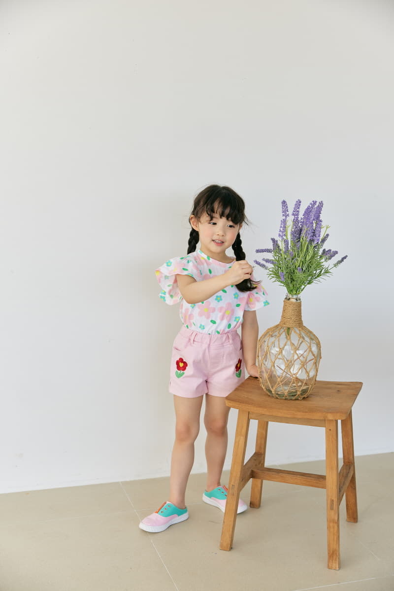 Orange Mom - Korean Children Fashion - #littlefashionista - Flower Embrodiery Shorts - 4