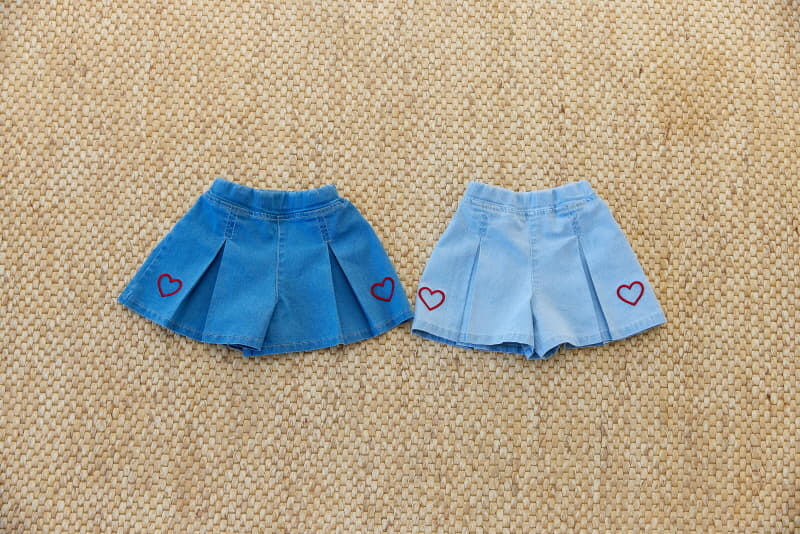 Orange Mom - Korean Children Fashion - #prettylittlegirls - Heart Wrinkle Skirt Pants - 10