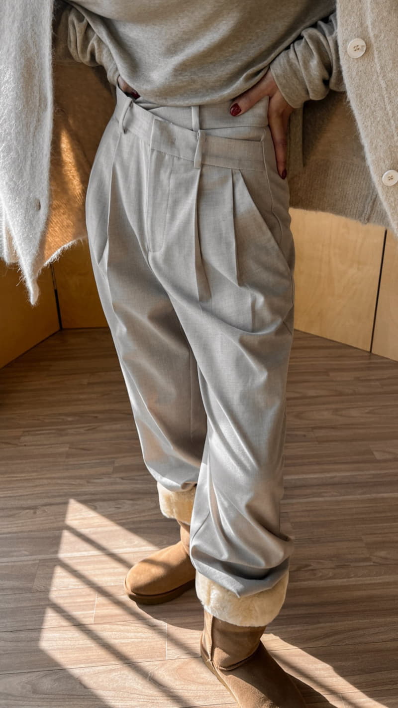 Paper Moon - Korean Women Fashion - #momslook - Unbalance Pintuck Pants - 3