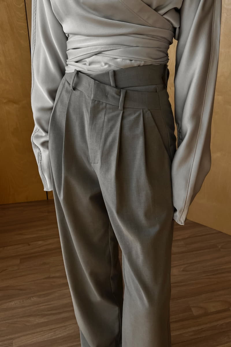 Paper Moon - Korean Women Fashion - #momslook - Unbalance Pintuck Pants - 9