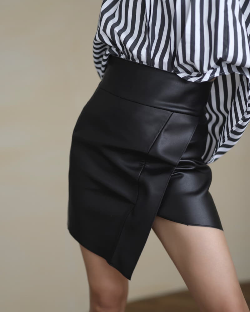 Paper Moon - Korean Women Fashion - #momslook - Stripes Pattern Oversize Down Shirt - 12