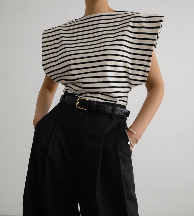 Paper Moon - Korean Women Fashion - #momslook - boatneck squared shoulder sleeveless top - 12