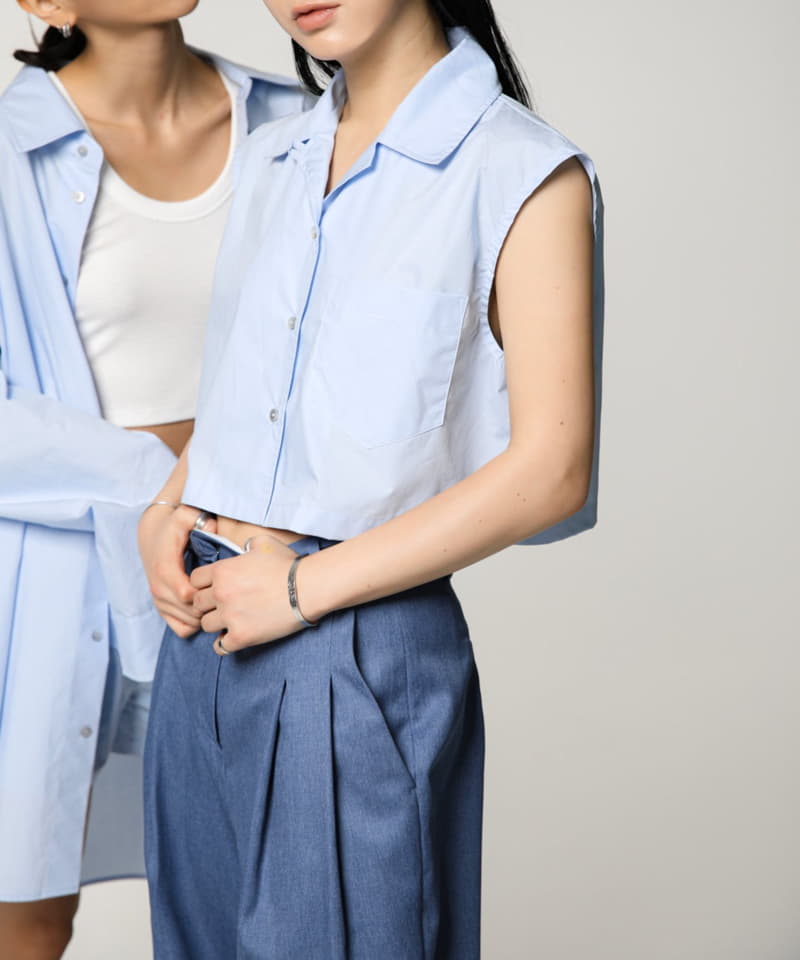Paper Moon - Korean Women Fashion - #momslook - sleeveless cropped button down shirt - 8