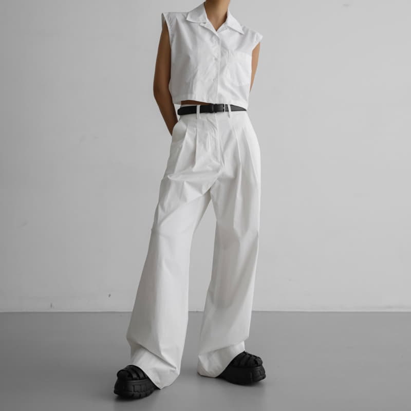 Paper Moon - Korean Women Fashion - #shopsmall - sleeveless cropped button down shirt - 4