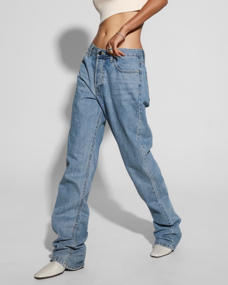 Paper Moon - Korean Women Fashion - #womensfashion - Maxy Length Button Fly Jeans - 6