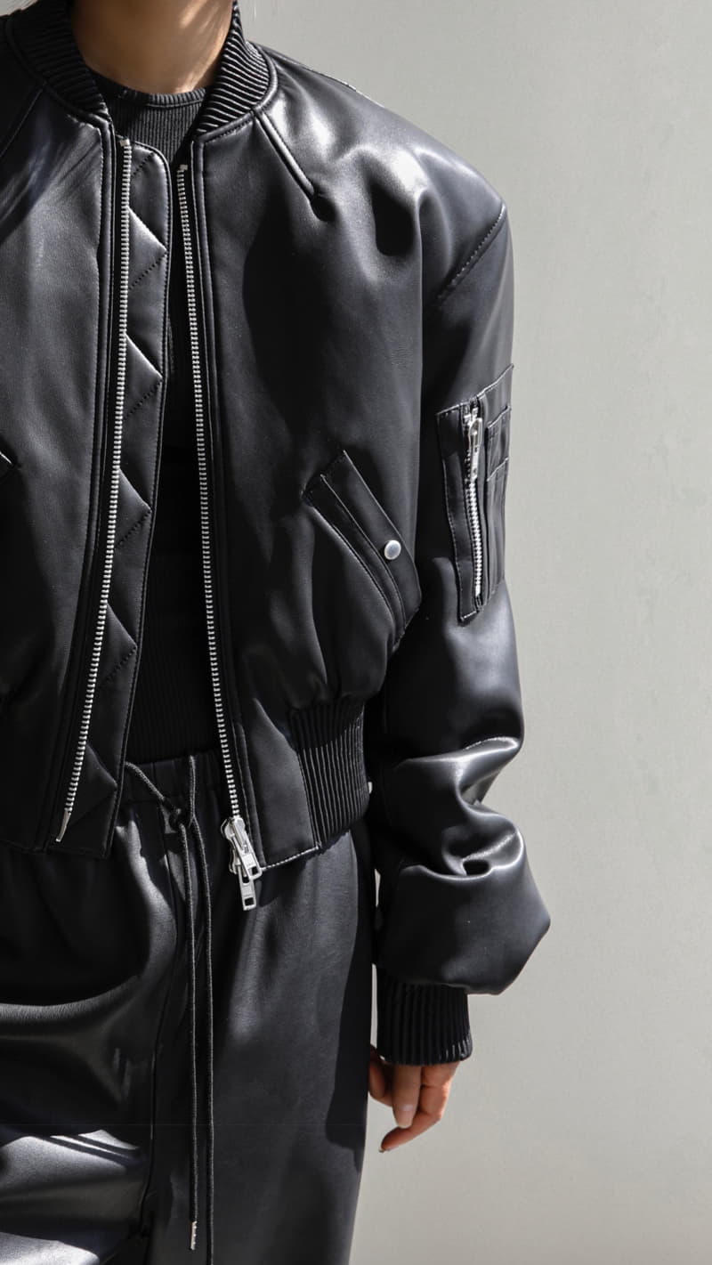 Paper Moon - Korean Women Fashion - #womensfashion - Vegan Leather Cropped Bomber Jacket  - 3