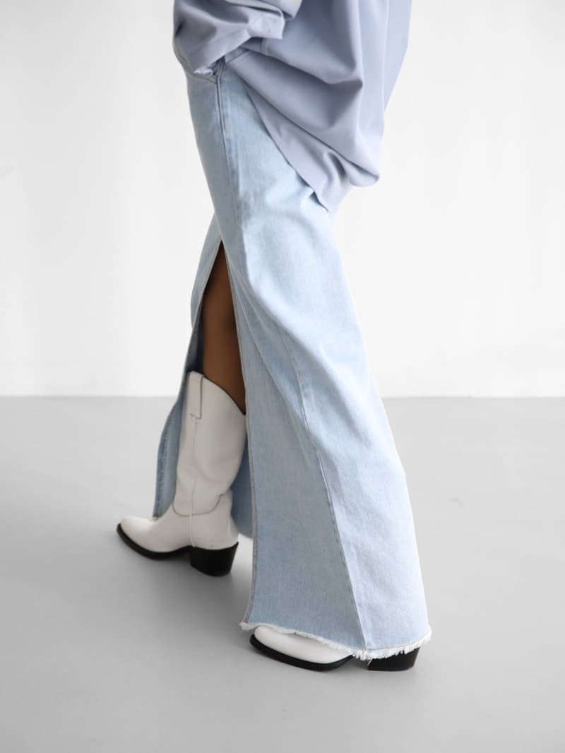 Paper Moon - Korean Women Fashion - #womensfashion - iced blue maxi front slit flared denim skirt - 10