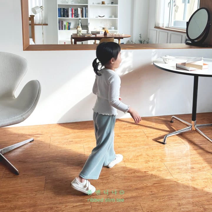 Paul & Nina - Korean Children Fashion - #kidsshorts - Spring Ruffle Tee - 10