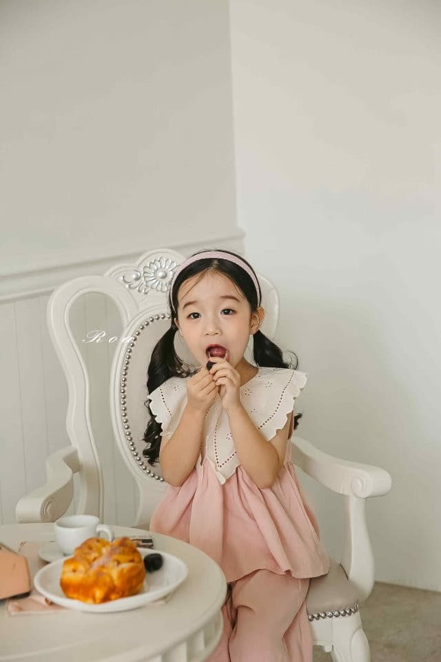 Roa - Korean Children Fashion - #toddlerclothing - Linen Top Bottom Set - 6
