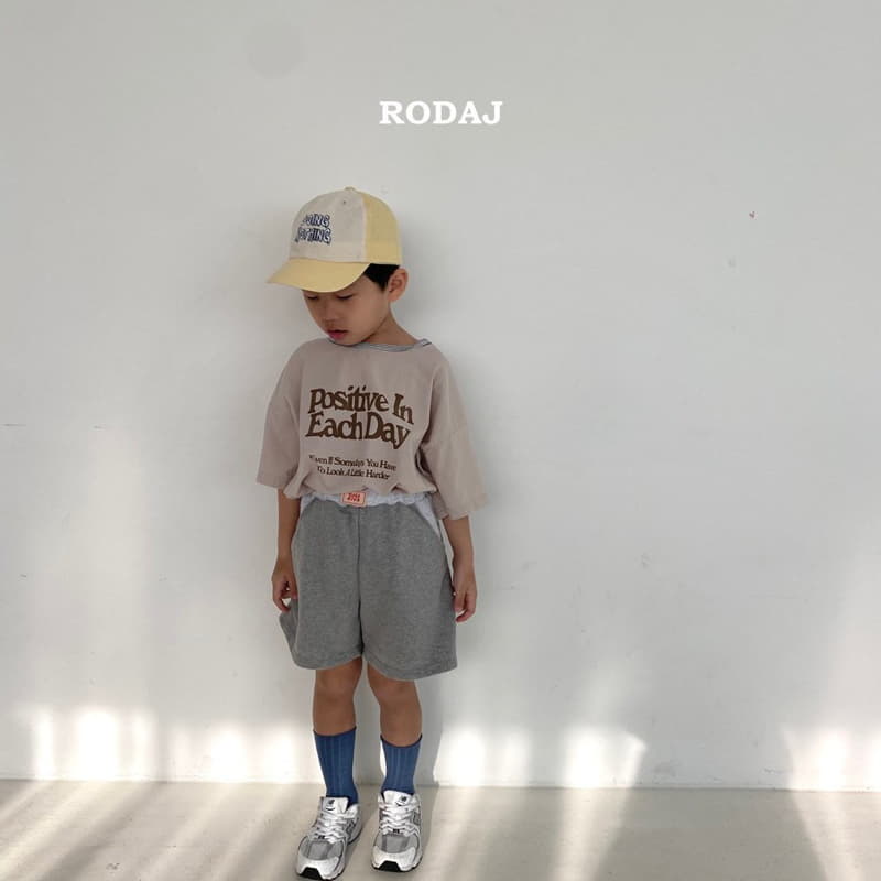Roda J - Korean Children Fashion - #prettylittlegirls - Poggy Tee - 11
