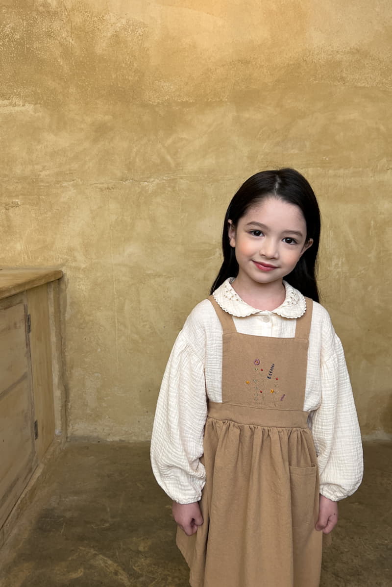 a-Market - Korean Children Fashion - #childofig - Rose Overalls Skirt - 3