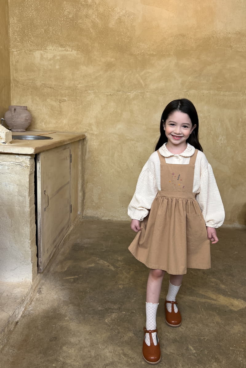 a-Market - Korean Children Fashion - #kidsstore - Embrodiery Collar Blouse - 7