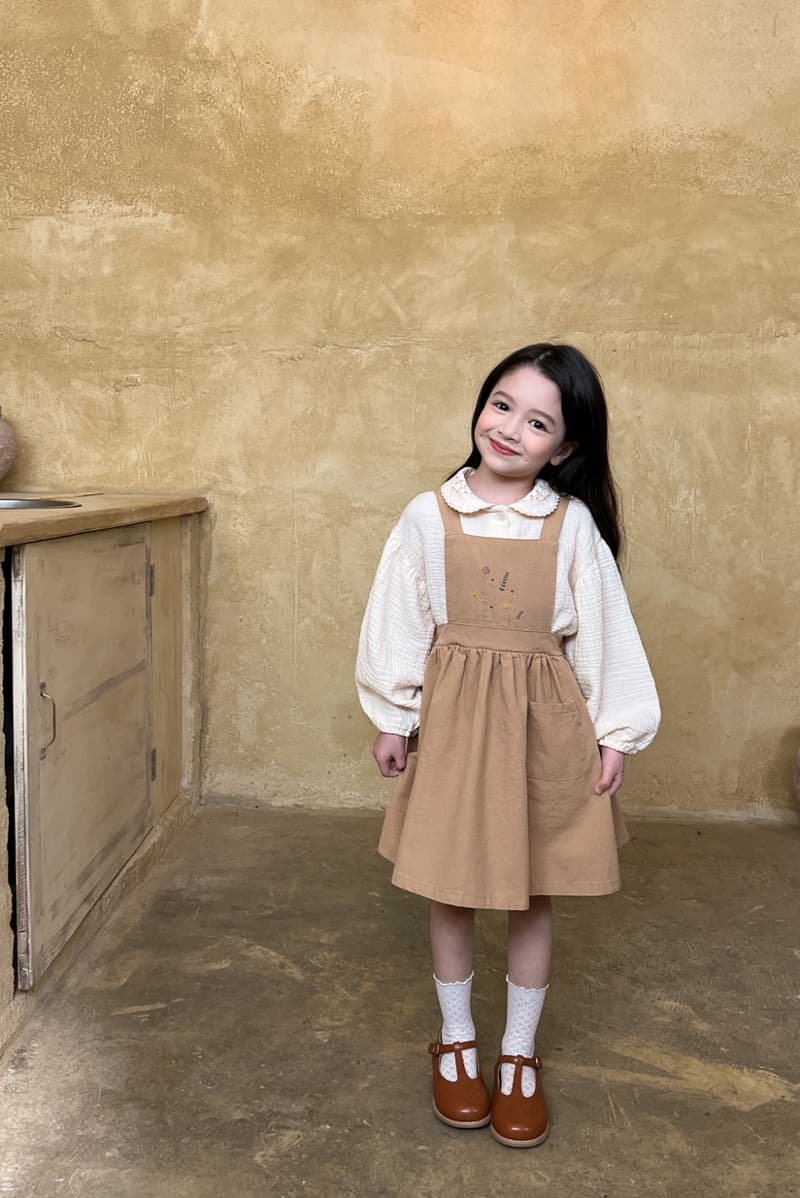 a-Market - Korean Children Fashion - #prettylittlegirls - Rose Overalls Skirt - 2