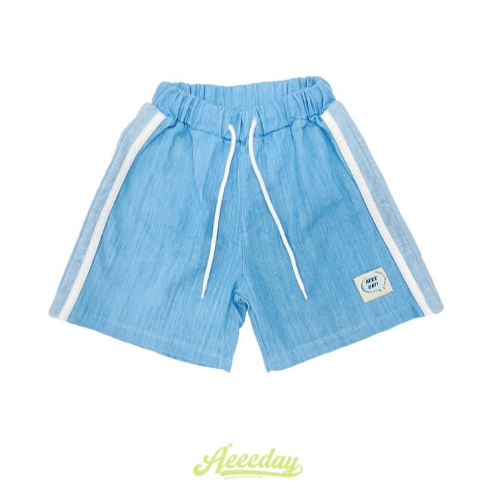 Aeeeday - Korean Children Fashion - #stylishchildhood - Line Denim Shorts - 3