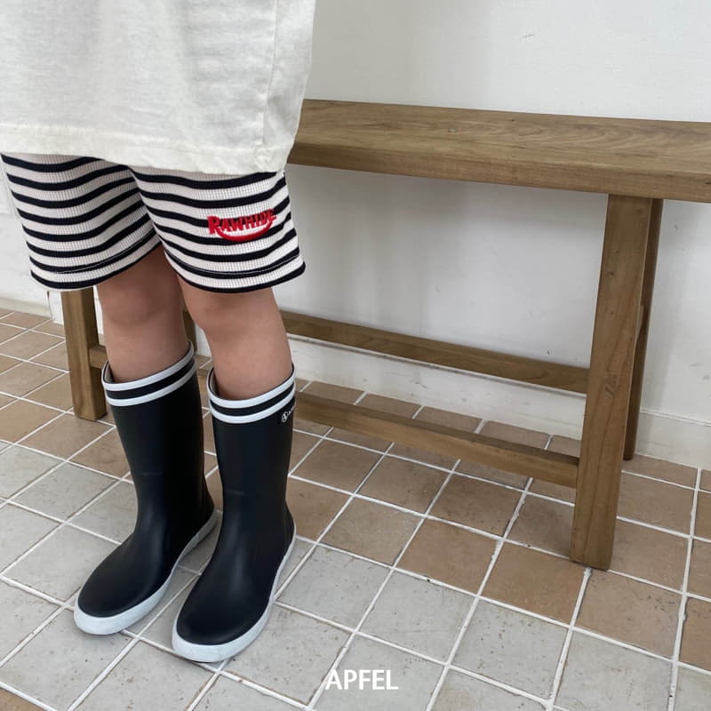 Apfel - Korean Children Fashion - #kidzfashiontrend - Stripes Shorts - 2