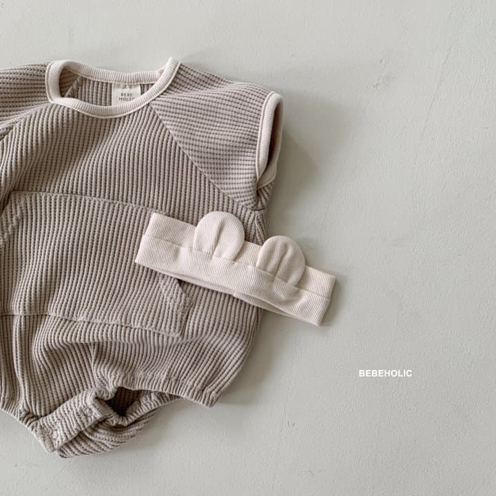 Bebe Holic - Korean Baby Fashion - #babyoutfit - Waffle Kangaroo Bodysuit - 4