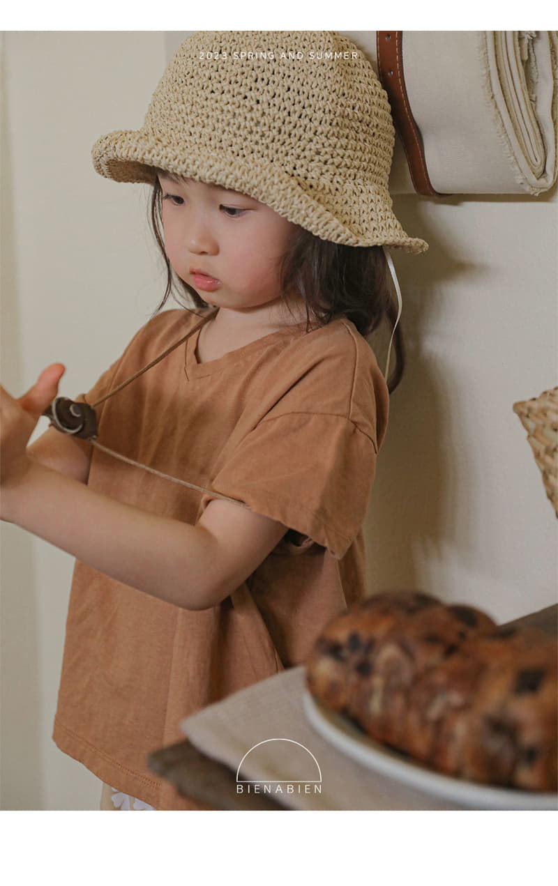 Bien A Bien - Korean Children Fashion - #discoveringself - Haen B Neck Tee