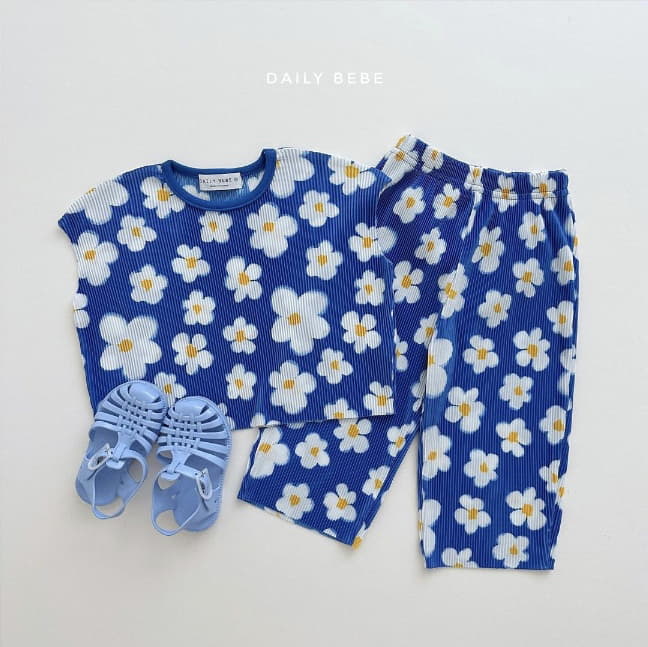 Daily Bebe - Korean Children Fashion - #littlefashionista - Pattern Pleats Top Bottomn Set - 2