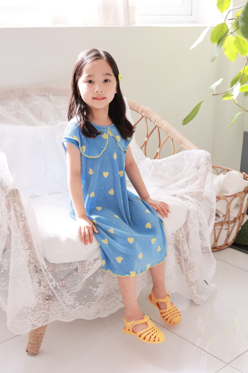 Dalla - Korean Children Fashion - #designkidswear - Heart Pleats One-piece - 7