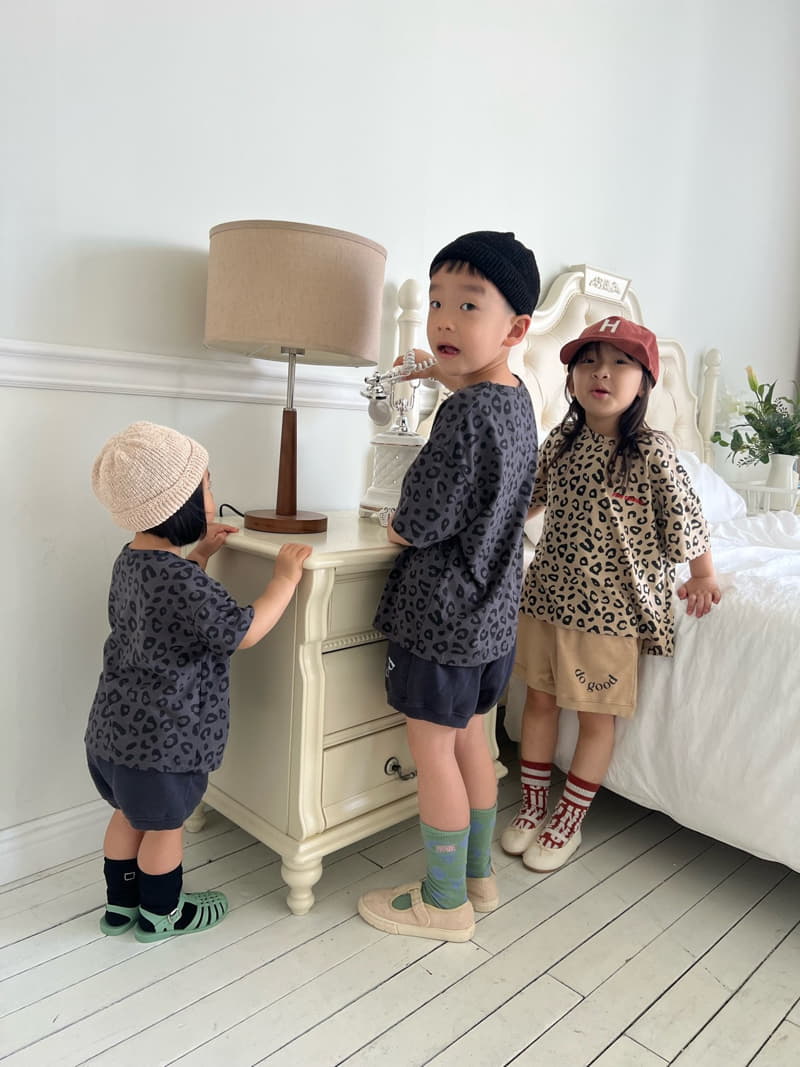 Fine-Studio - Korean Children Fashion - #kidsshorts - Hoho Tee - 4