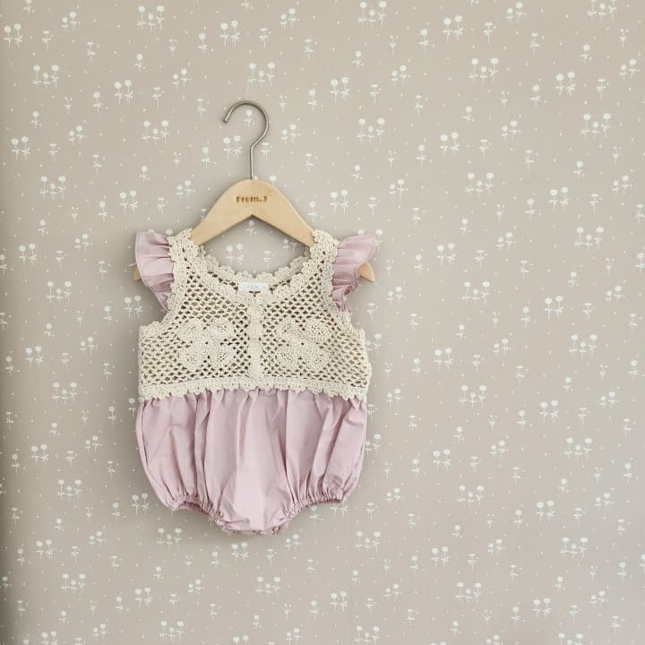 From J - Korean Baby Fashion - #babyboutiqueclothing - Quilting Frill Bodysuit - 5